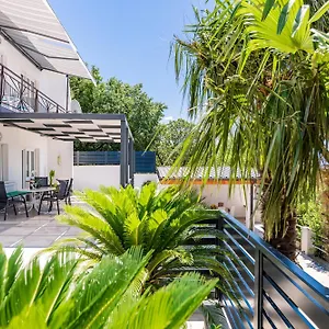Apartment Katica, Povile